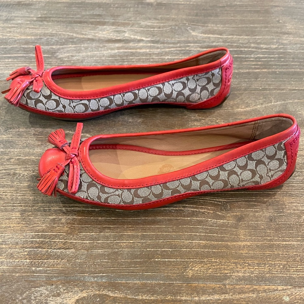 Coach Ballet Flats - Orange Leather w/ signature COACH Brown/Tan Canvas - Picture 4 of 7